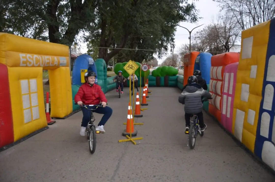 Villa Cañás: Jornada recreativa de Educación Vial