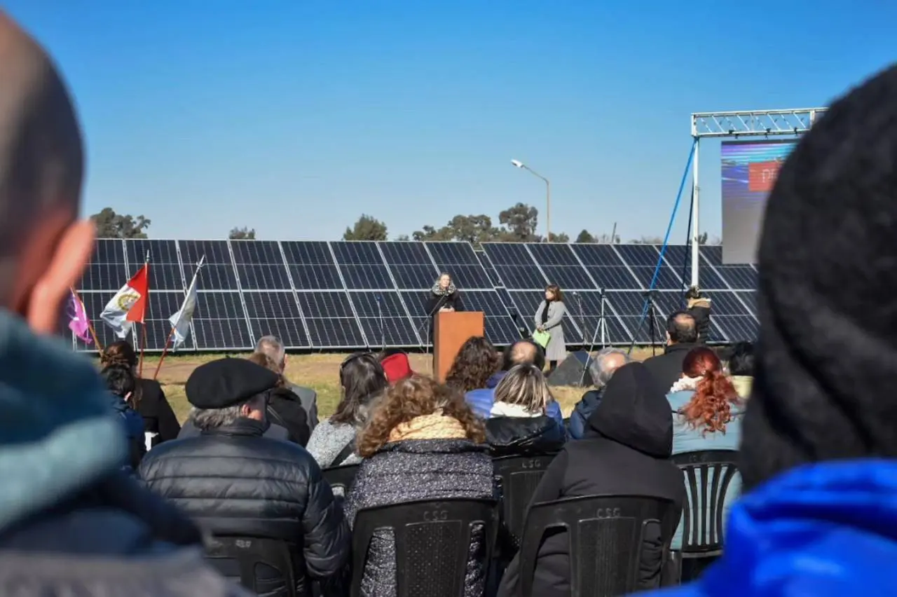San Gregorio inauguró su primer parque solar fotovoltaico San Gregorio inauguró su primer parque solar fotovoltaico