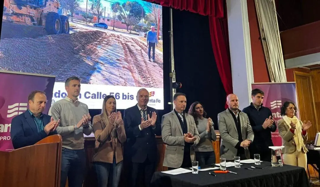 Enrico tras la licitación: Junto a la Municipalidad de Villa Cañás vamos a iniciar la construcción de las 45 viviendas provinciales antes de fin de año Enrico tras la licitación: Junto a la Municipalidad de Villa Cañás vamos a iniciar la construcción de las 45 viviendas provinciales antes de fin de año