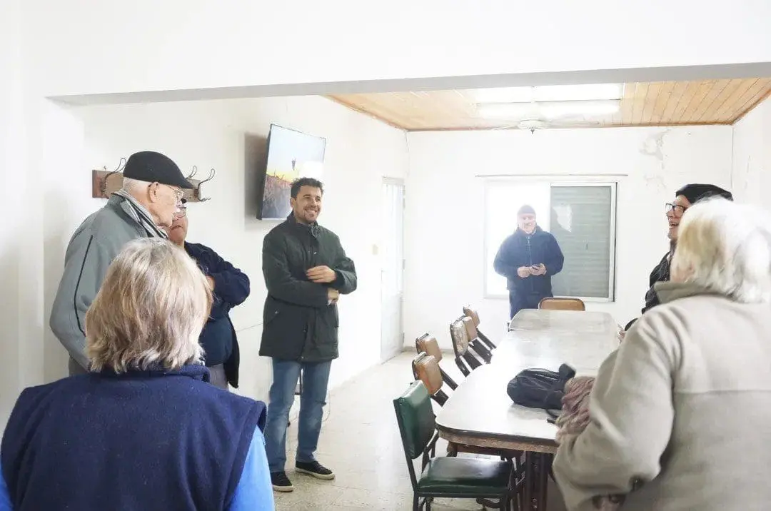 La Comuna de Santa Isabel refuerza su apoyo al Centro de Jubilados tras la renovación de su Comisión Directiva La Comuna de Santa Isabel refuerza su apoyo al Centro de Jubilados tras la renovación de su Comisión Directiva