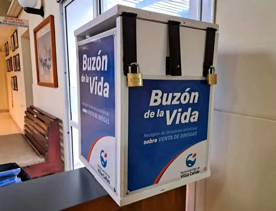 Villa Cañás: La Municipalidad instaló tres buzones de la vida en diferentes puntos de la ciudad
