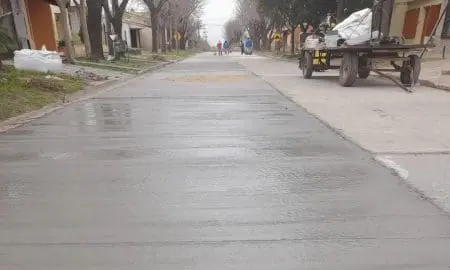 Wheelwright: Provincia y Comuna realizaron pavimento en calle J. B. Justo