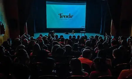 Teodelina levantó el telón del 32° Encuentro de Teatro José Luis Maronna