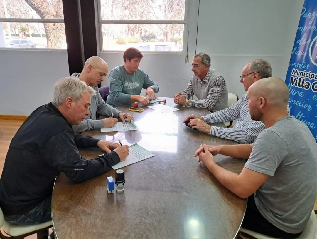 Villa Cañás: Segunda entrega del FAD a los clubes cañaseños Villa Cañás: Segunda entrega del FAD a los clubes cañaseños