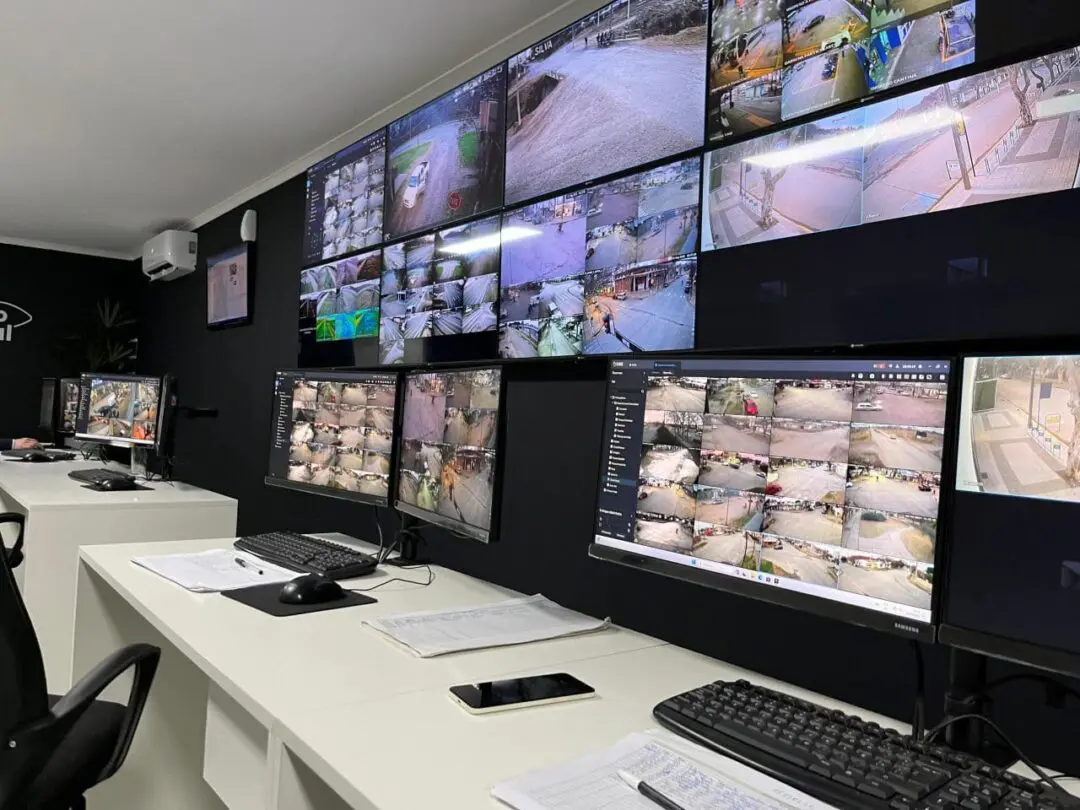 Venado Tuerto: Chiarella inauguró la ampliación del Centro de Monitoreo Municipal