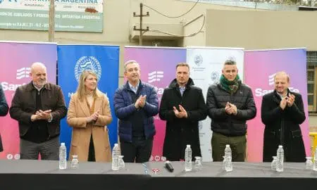 Acuerdo Rosario: Provincia y Municipalidad licitaron las obras de pavimento definitivo en el barrio Antártida Argentina