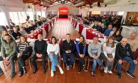 En unidad el Socialismo impulsa una reforma constitucional que ponga el poder en manos de la gente