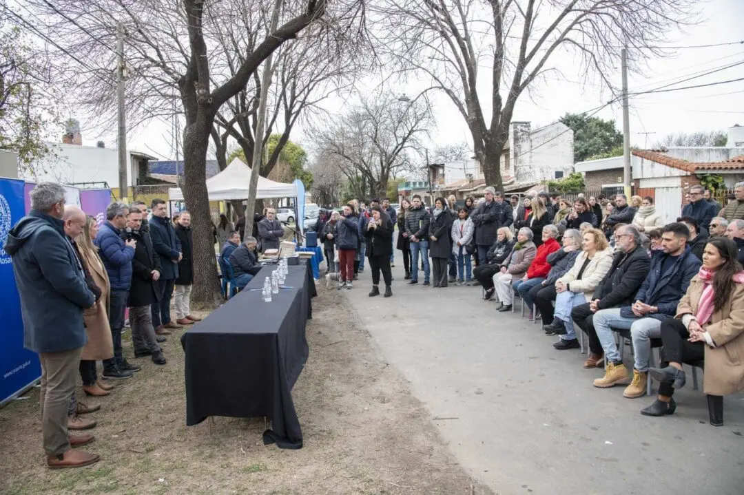 Acuerdo Rosario: Provincia y Municipalidad licitaron las obras de pavimento definitivo en el barrio Antártida Argentina