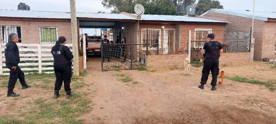 Teodelina: Masculino demorado por amenazas con arma de fuego Teodelina: Masculino demorado por amenazas con arma de fuego