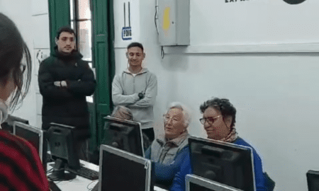 Santa Isabel impulsa la inclusión de adultos mayores en la vida social y tecnológica