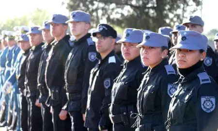 El Gobierno ofrece un nuevo sistema de becas para los aspirantes a la Policía provincial