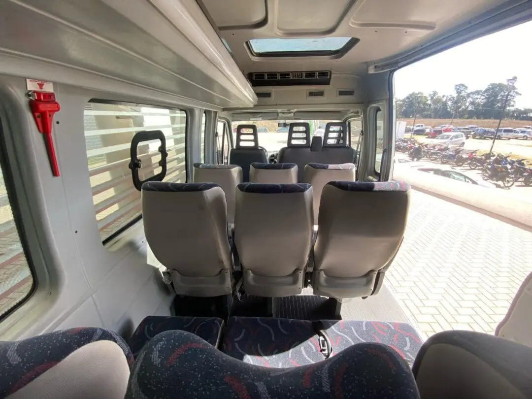 Rufino: Di Gregorio y Carballeira gestionaron un minibus para el traslado de personas