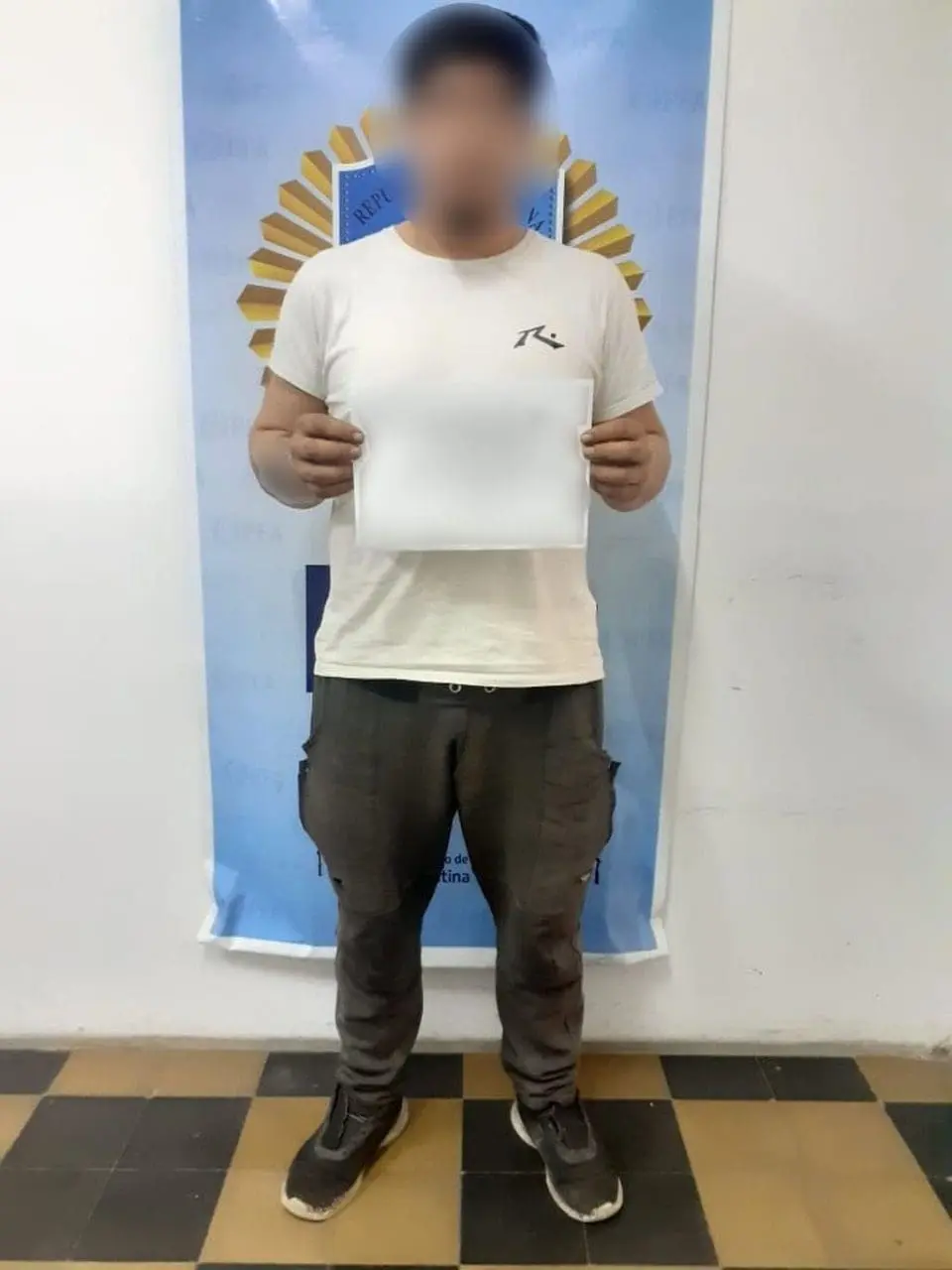 Villa Cañás: Detuvieron a un hombre acusado de vender drogas Villa Cañás: Detuvieron a un hombre acusado de vender drogas