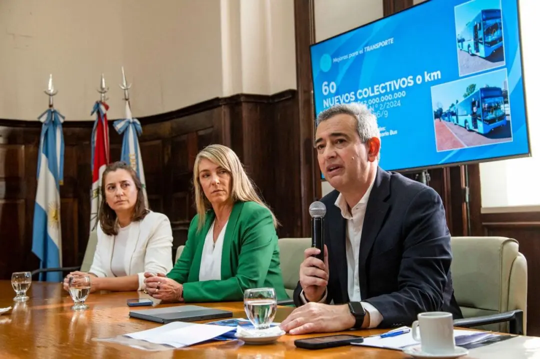 Rosario: Javkin anunció inversión municipal de 20 mil millones destinada a nuevo equipamiento urbano para la ciudad