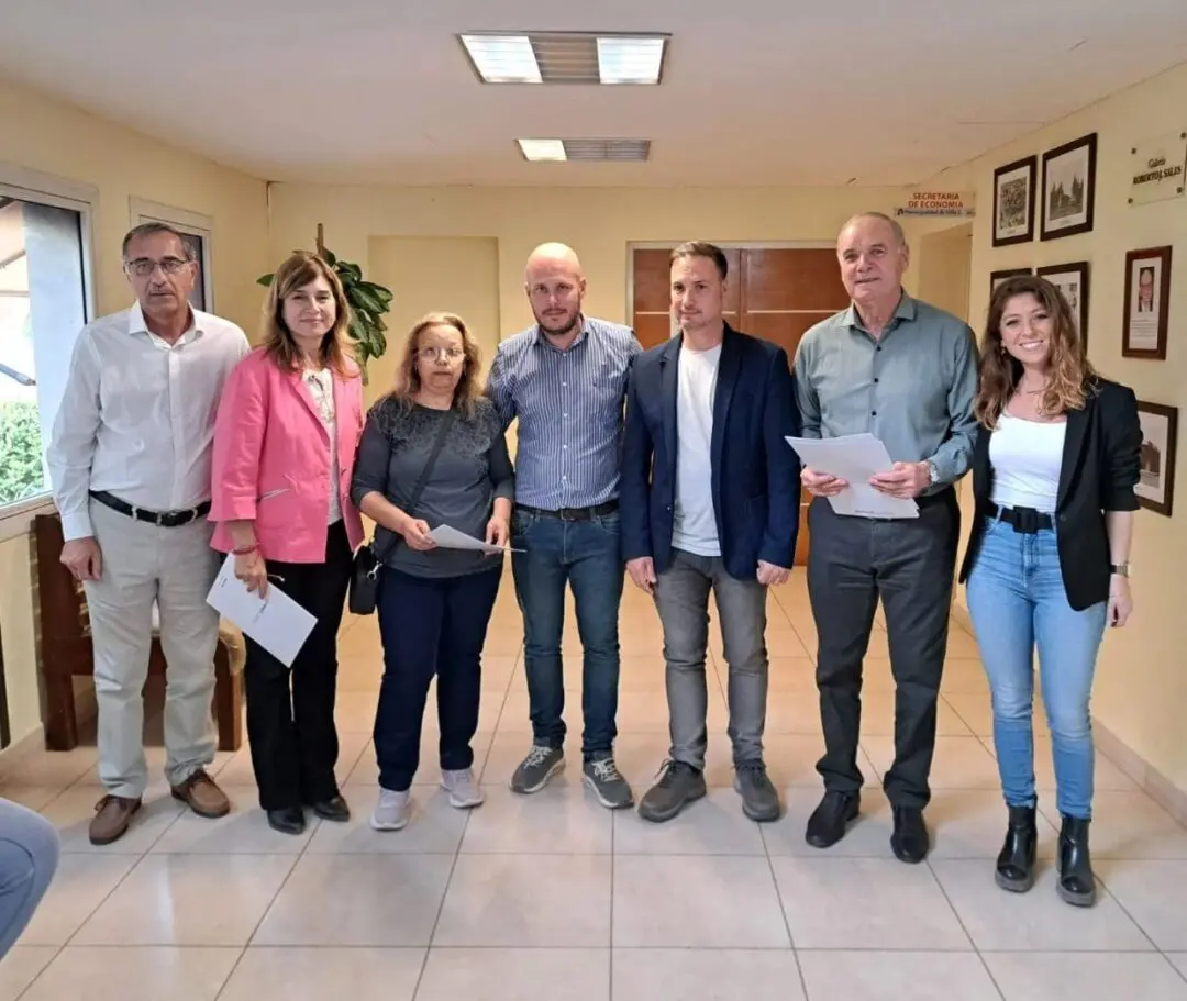 Villa Cañás: Entrega de escrituras y aporte al a Cooperativa de Agua Potable Villa Cañás: Entrega de escrituras y aporte al a Cooperativa de Agua Potable