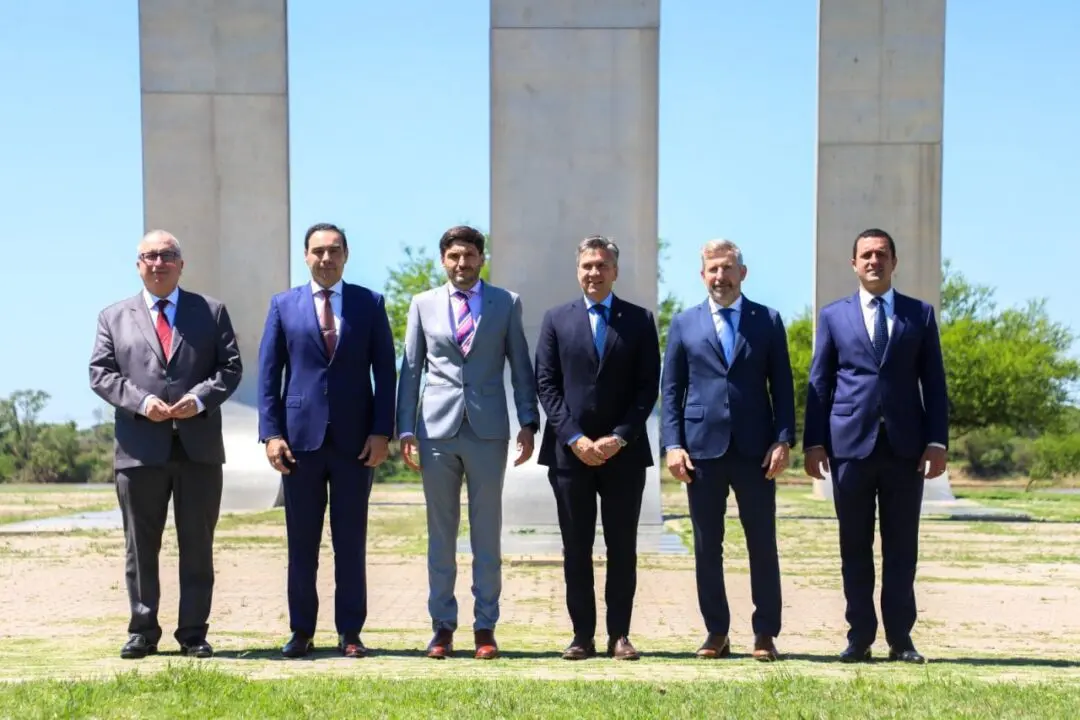 Región Litoral: Qué dicen los principales puntos del tratado que Santa Fe firmará junto a otras cinco provincias Región Litoral: Qué dicen los principales puntos del tratado que Santa Fe firmará junto a otras cinco provincias