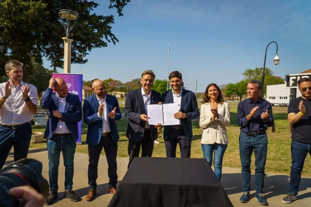 Pullaro: Recuperar la obra pública en un contexto de contracción económica permite sostener la actividad productiva