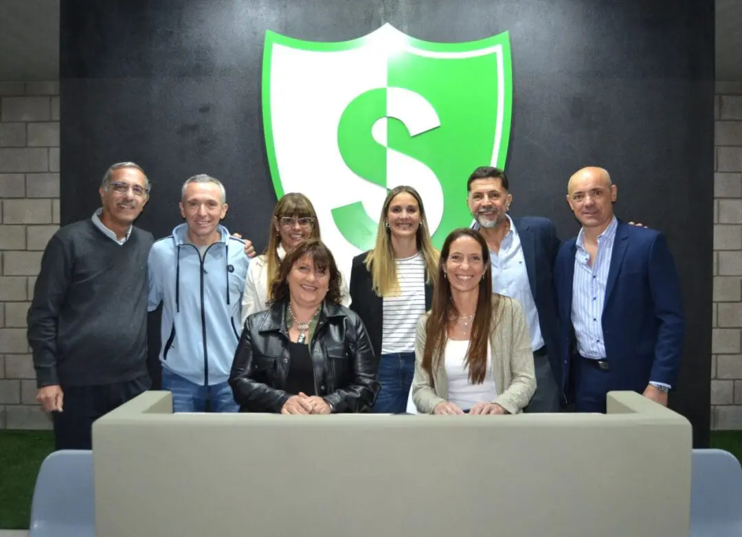 Villa Cañás: Inauguración de la cancha de hockey de Studebaker Villa Cañás: Inauguración de la cancha de hockey de Studebaker