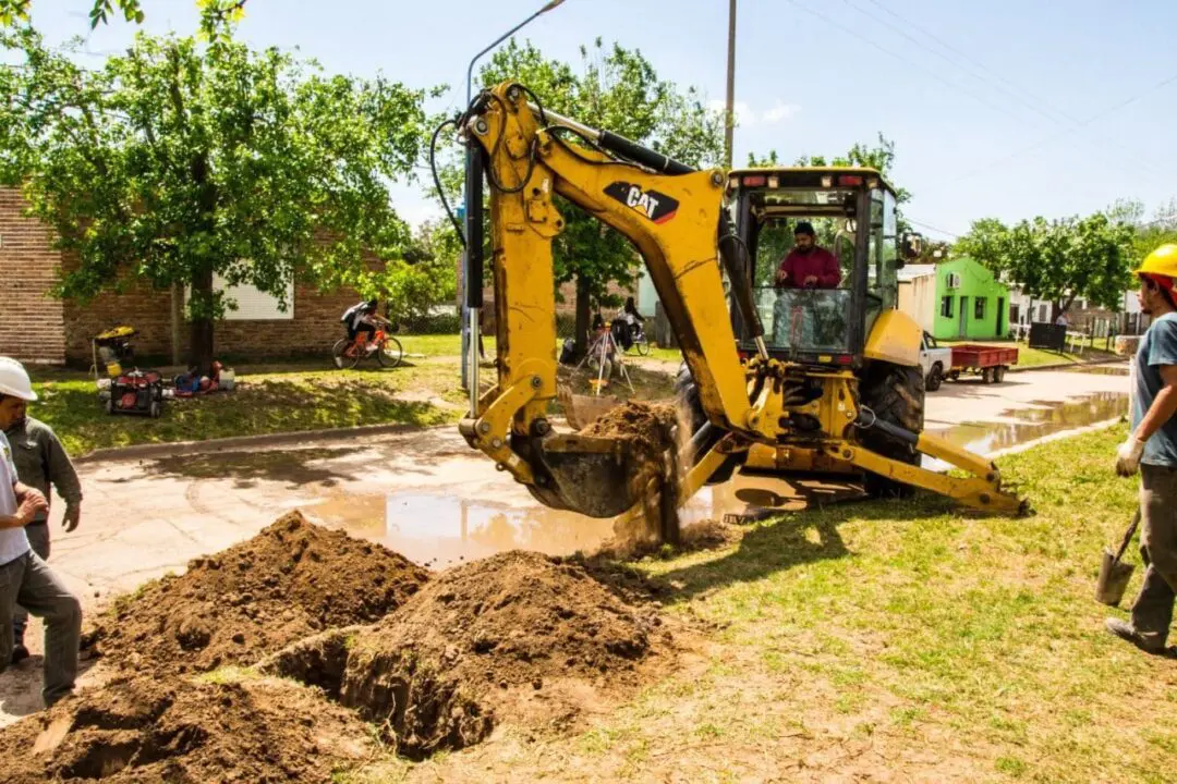 Di Gregorio: Avanza a paso firme la obra de cloacas en Diego de Alvear
