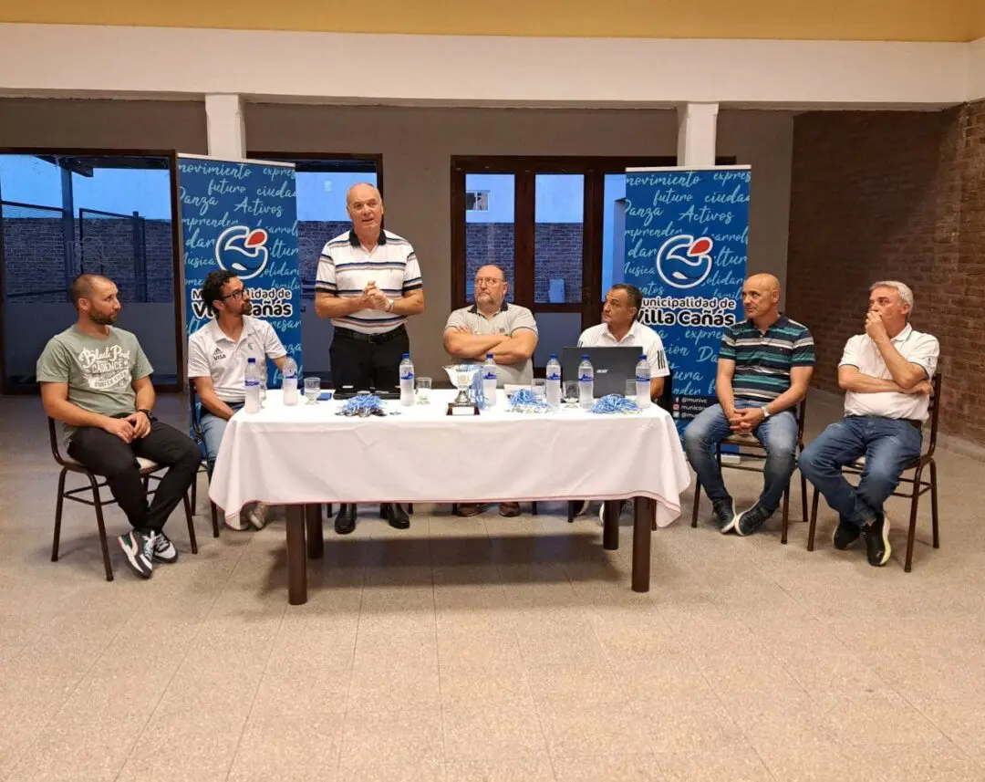 Villa Cañás recibió a las diez selecciones del Campeonato Nacional de Hockey Villa Cañás recibió a las diez selecciones del Campeonato Nacional de Hockey