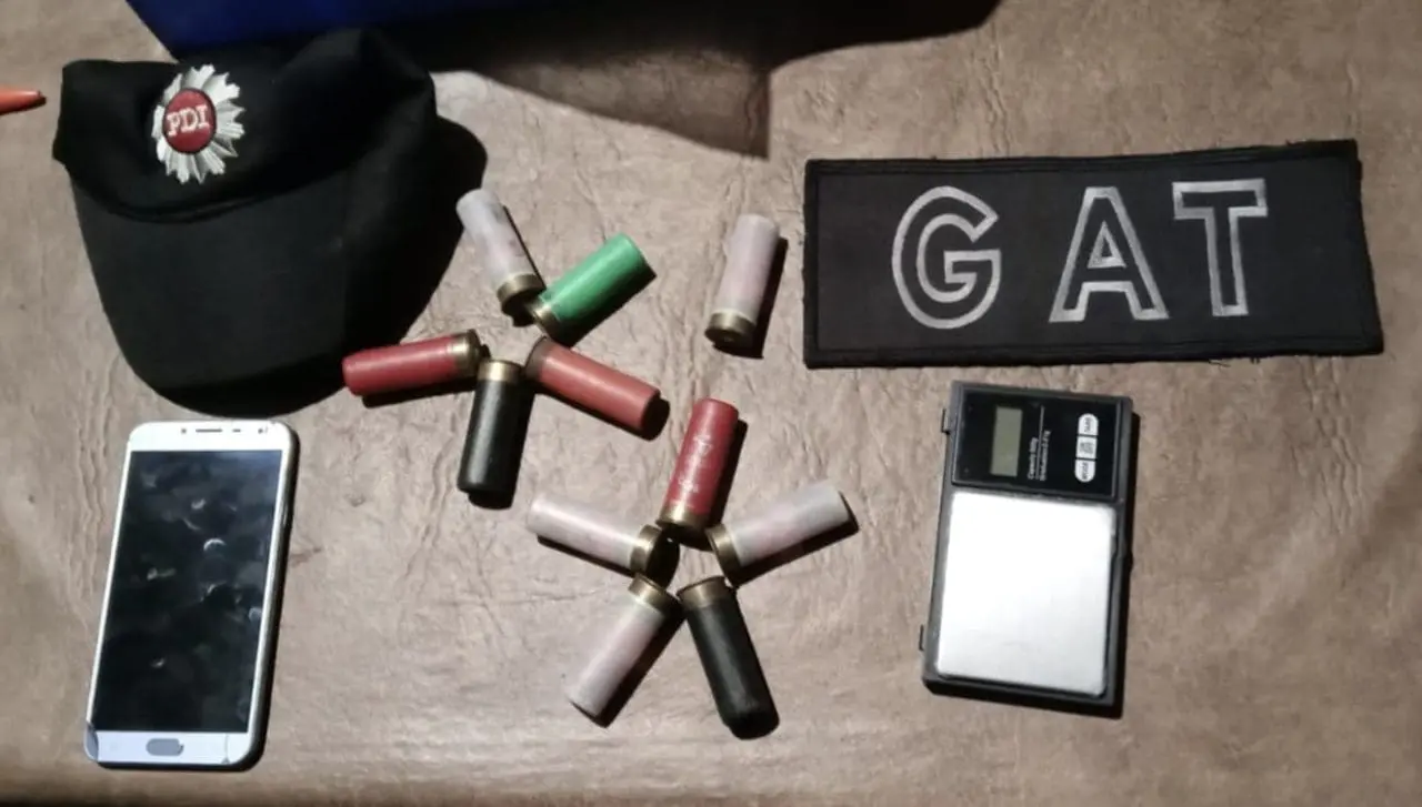 Elortondo: PDI aprehendió a un hombre y secuestró marihuana