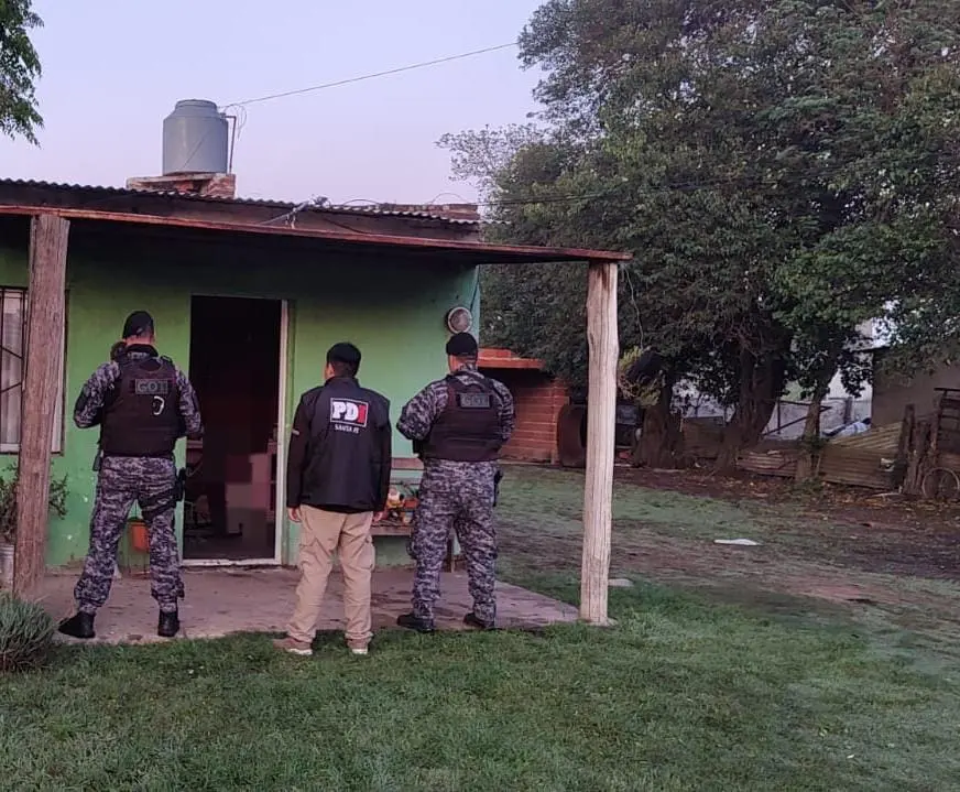 Elortondo: PDI aprehendió a un hombre y secuestró marihuana