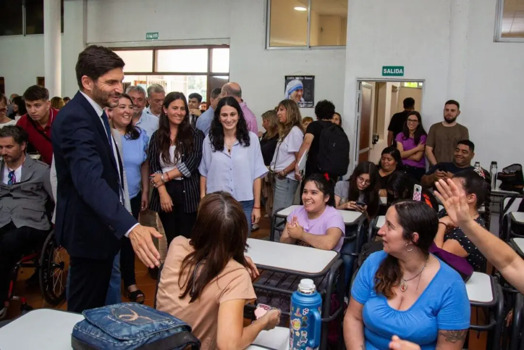 Plan ABRE: Pullaro presentó una esperada obra educativa en Barrio Puente Negro de Rosario