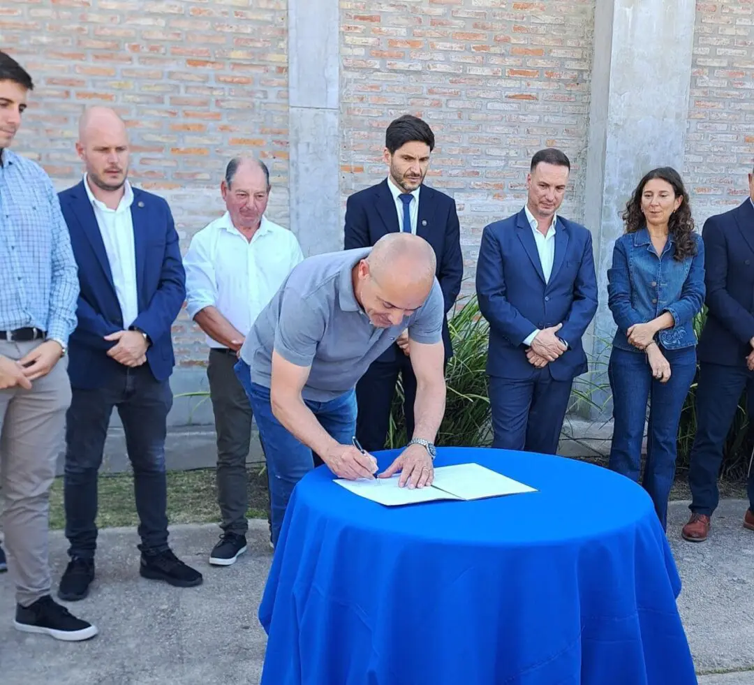 Villa Cañás: Plan Incluir para Studebaker y Sportsman