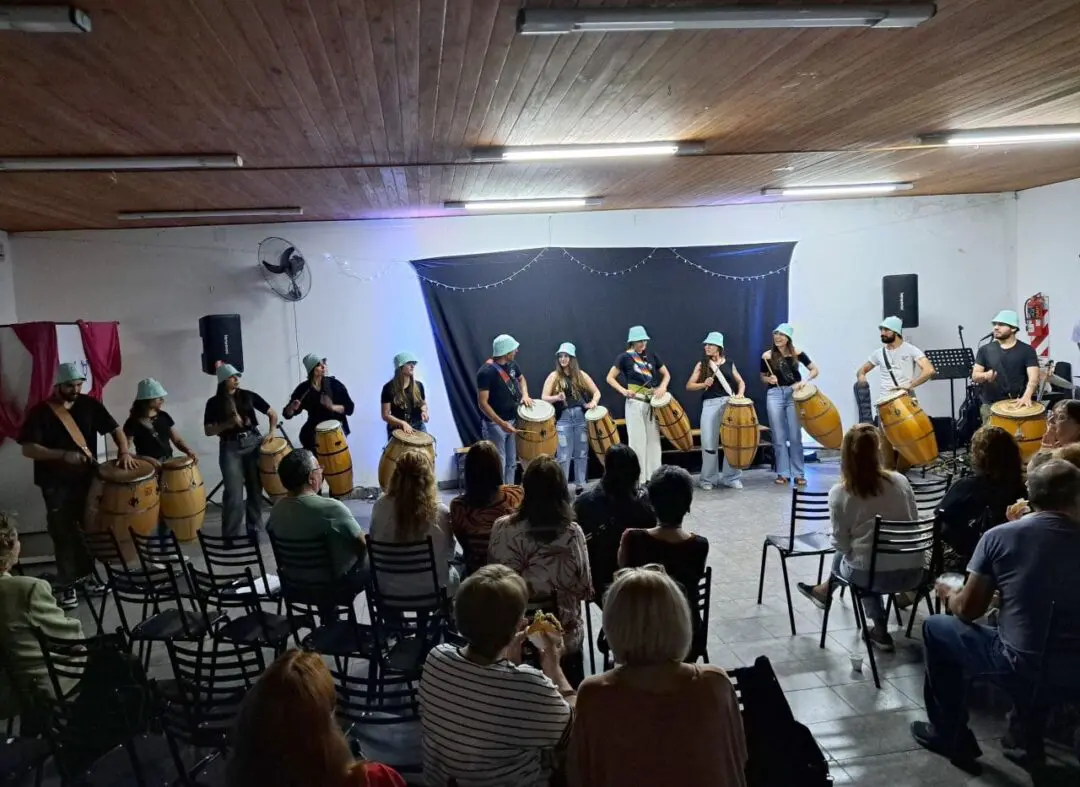 Villa Cañás: Encuentro de coros Brotes en tu voz Villa Cañás: Encuentro de coros Brotes en tu voz