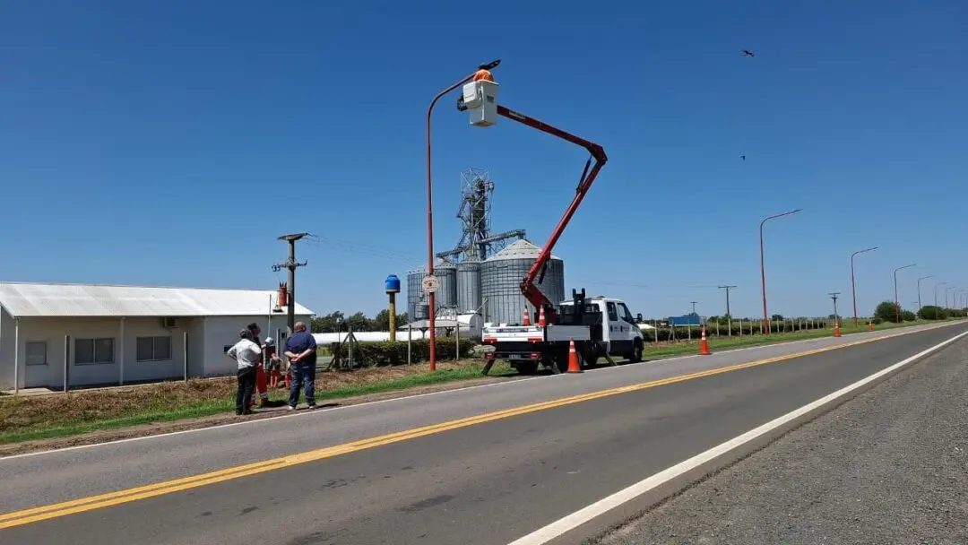 Chapuy: Di Gregorio anunció fuerte inversión provincial para mejorar sistema de luces
