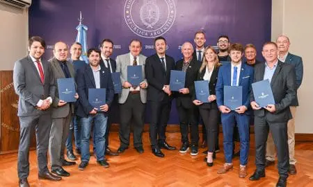 Teodelina: El intendente Joaquín Poleri firmó un convenio con el Ministerio de Defensa