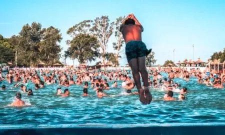 Teodelina: Última temporada para la vieja pileta del Balneario El Edén
