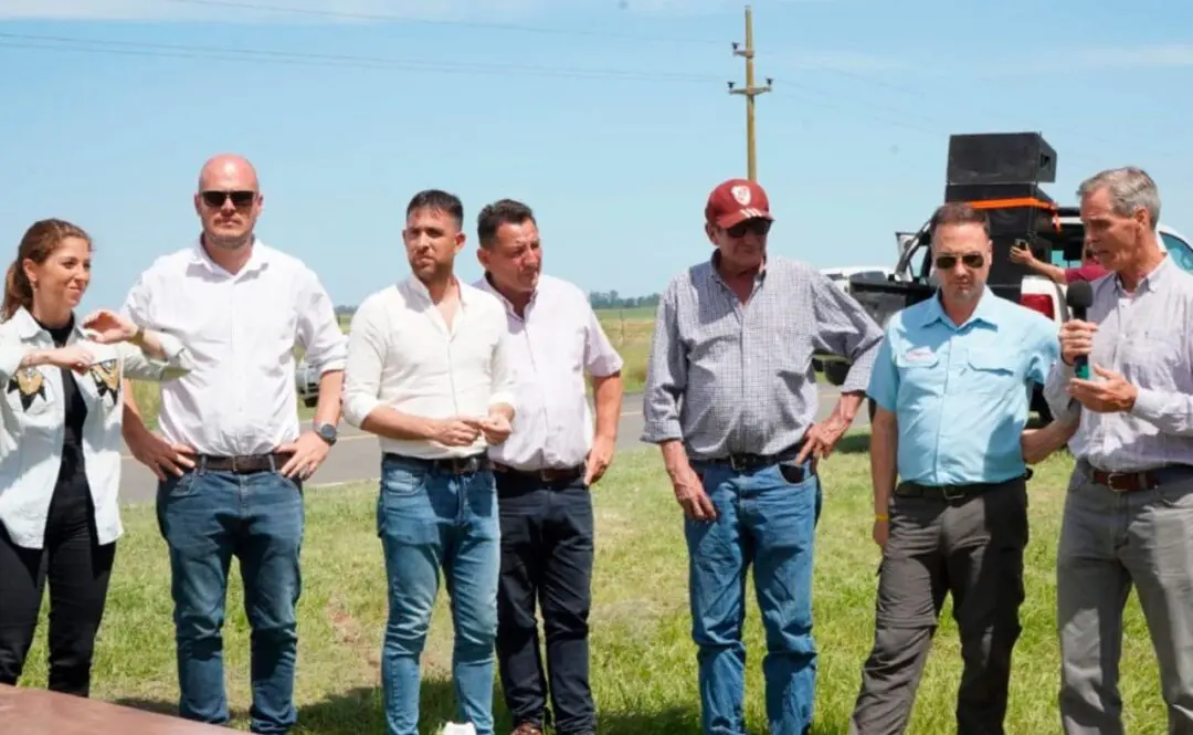 Iniciaron las obras de pavimentación de la Ruta 94 en Santa Isabel y la Ruta 14 en Christophersen