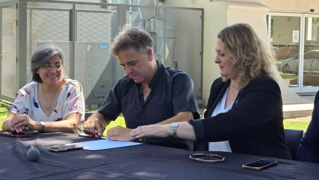 Provincia licitó obras de refacción y equipamiento por más de $70 millones para efectores de General López