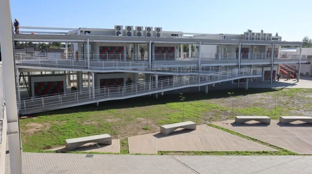 Di Gregorio: La construcción de la nueva Escuela Agrotécnica de Rufino superó el 84%