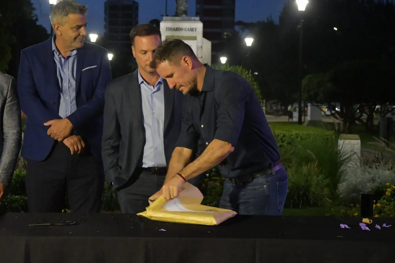 Venado Tuerto: Se Conocieron 17 Ofertas para la Puesta en Valor de Plaza San Martín