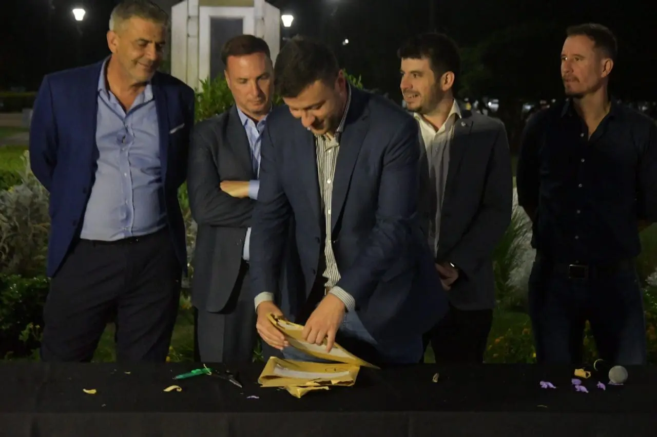 Venado Tuerto: Se Conocieron 17 Ofertas para la Puesta en Valor de Plaza San Martín