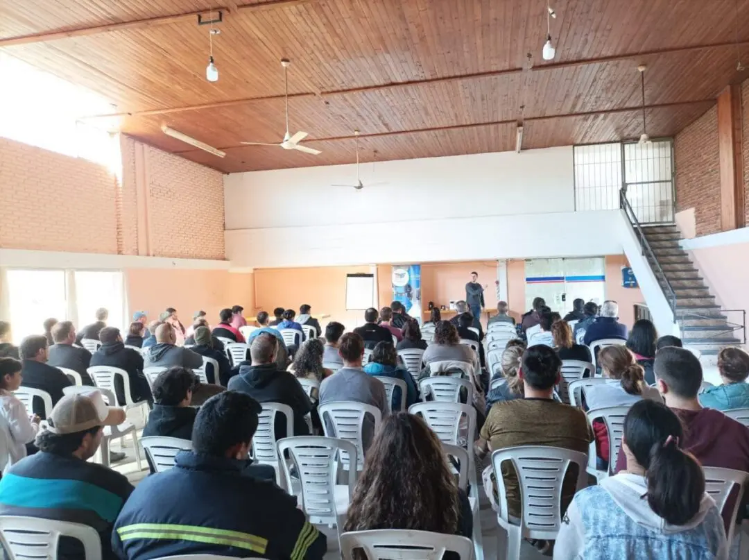 Formación de oficios: Terminaron los cursos impulsados por Di Gregorio