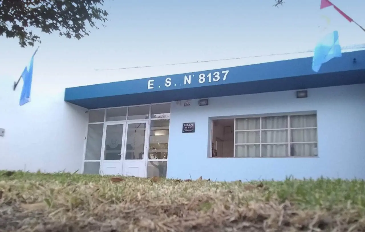 Di Gregorio: El gobernador cumplió y el secundario de Chovet podrá avanzar con obras