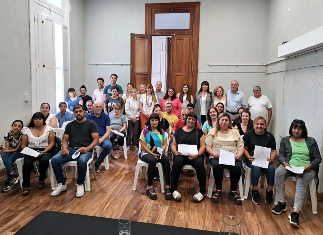 Villa Cañás: 23 emprendedores recibirán microcréditos a través del Banco Solidario