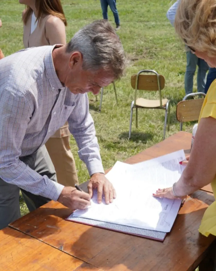 Iniciaron las obras de pavimentación de la Ruta 94 en Santa Isabel y la Ruta 14 en Christophersen