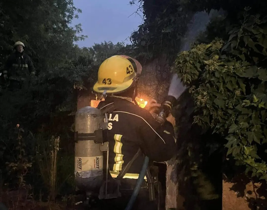 Villa Cañás: Incendio en el patio de una vivienda