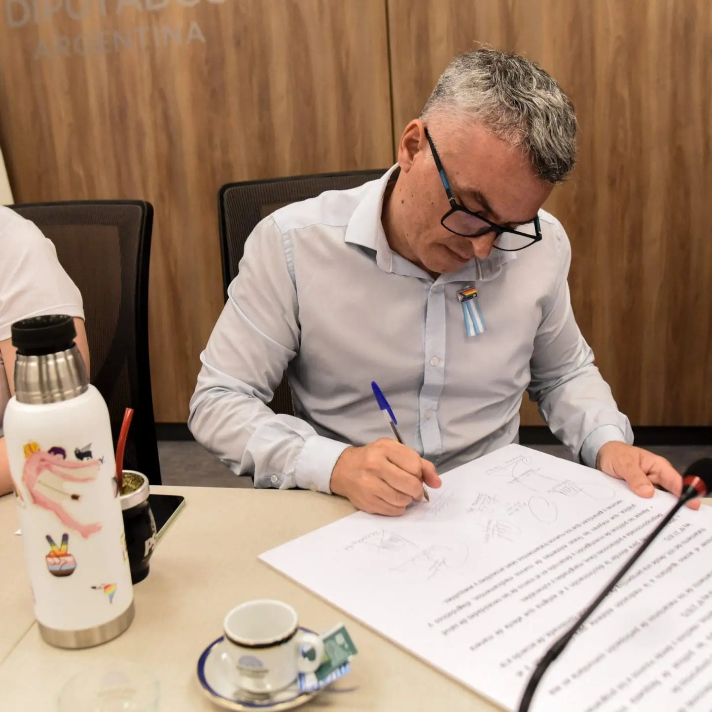 Plataforma de respuesta integral: Un nuevo enfoque desde la Cámara de Diputados para combatir el VIH y SIDA