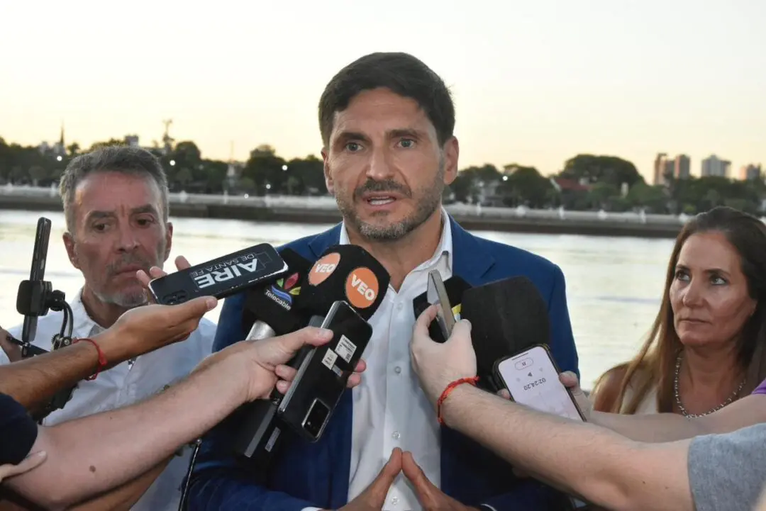 Pullaro justificó el aumento del 28% en la tarifa de la EPE en Santa Fe Pullaro justificó el aumento del 28% en la tarifa de la EPE en Santa Fe