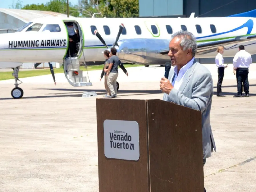 Venado Tuerto inauguró su enlace aéreo con Buenos Aires