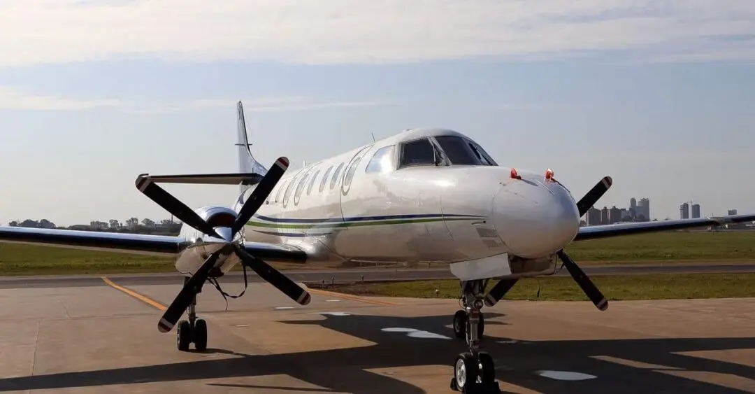 Vuelo inaugural de la conexión aérea entre Buenos Aires - Venado Tuerto - Villa María Vuelo inaugural de la conexión aérea entre Buenos Aires - Venado Tuerto - Villa María