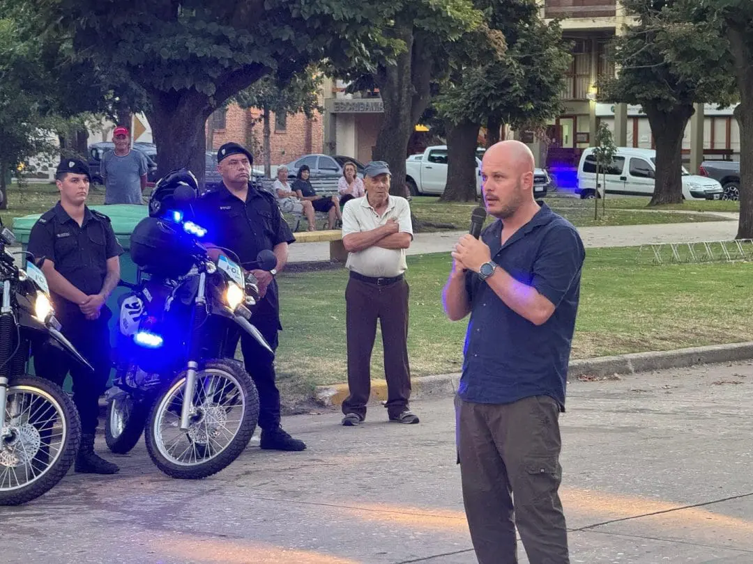 Provincia entregó 16 motos 0 km a los departamentos General López, Constitución y San Lorenzo Provincia entregó 16 motos 0 km a los departamentos General López, Constitución y San Lorenzo