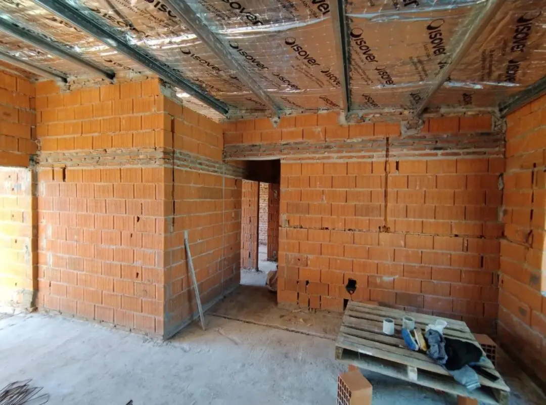 Murphy: Di Gregorio destacó los avances en la construcción de las viviendas sociales