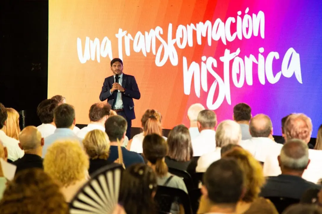 Rosario: Seis ofertas para la intervención integral del Parque España Rosario: Seis ofertas para la intervención integral del Parque España