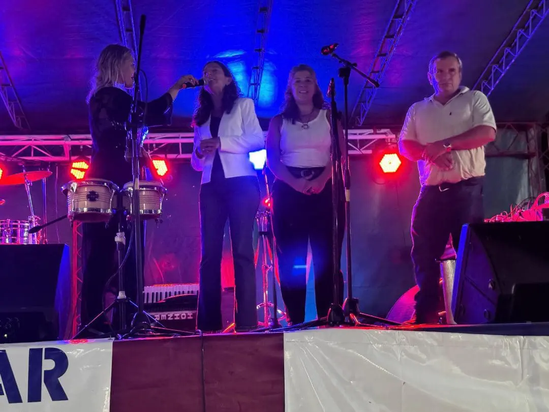 Di Gregorio: Cada fin de semana la región se viste de fiesta